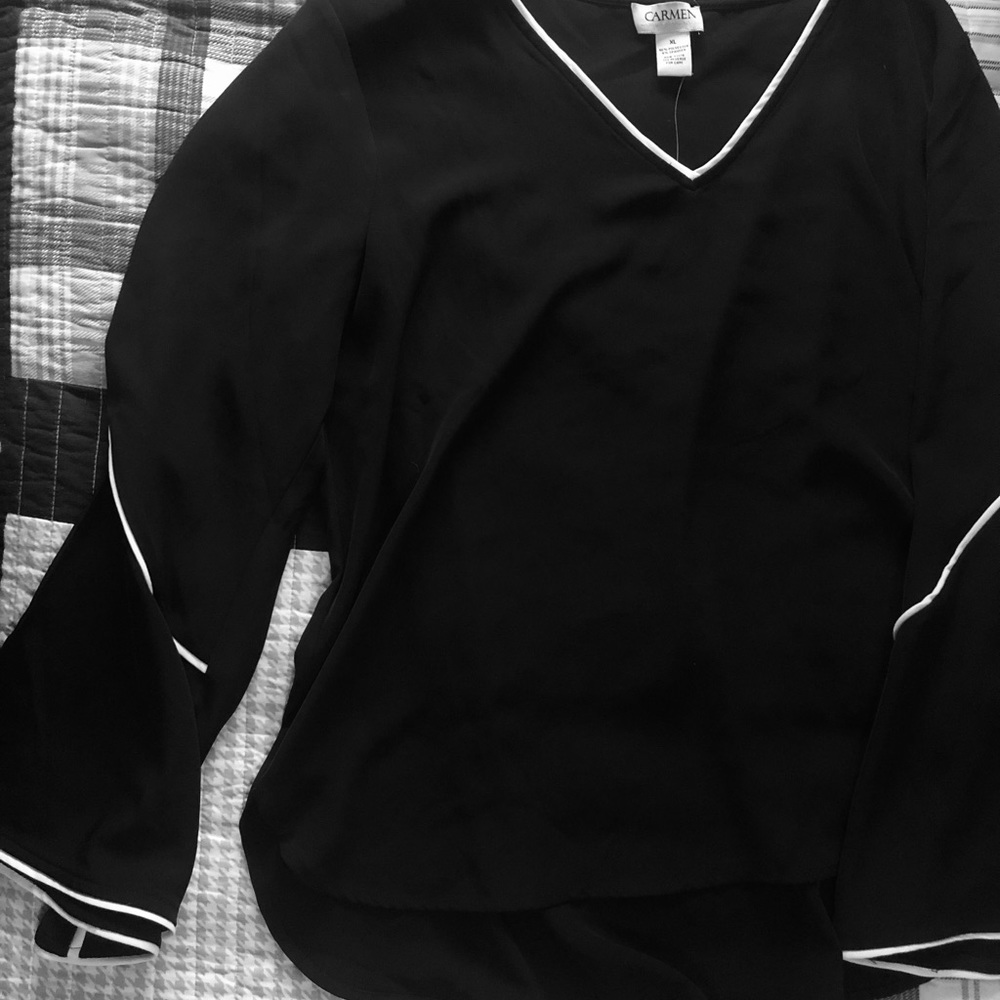 Carmen Marc Valco BLACK BELL-SLEEVED TOP